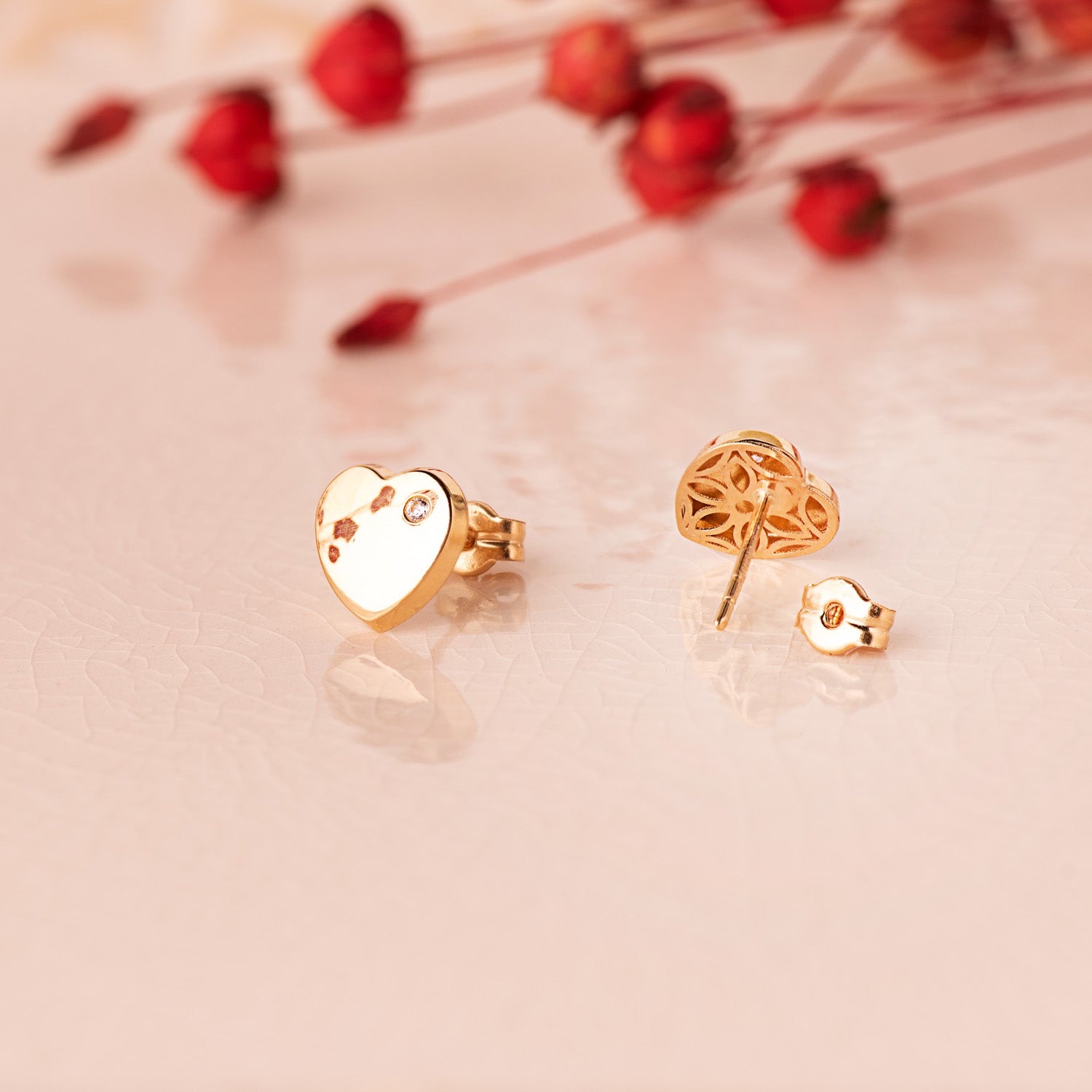 Boucles d'oreilles Or Jaune 18K avec Coeur Zircone Brillant 8X8 mm Fermoir Poussette Papillon