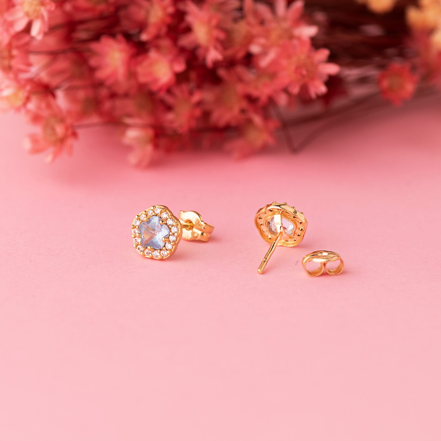 Boucles d'oreilles Or Jaune 18K Fleur Zircone et Eau de Mer 7 X 6,5 mm Fermoir Fermoir Pousseettes Papillon