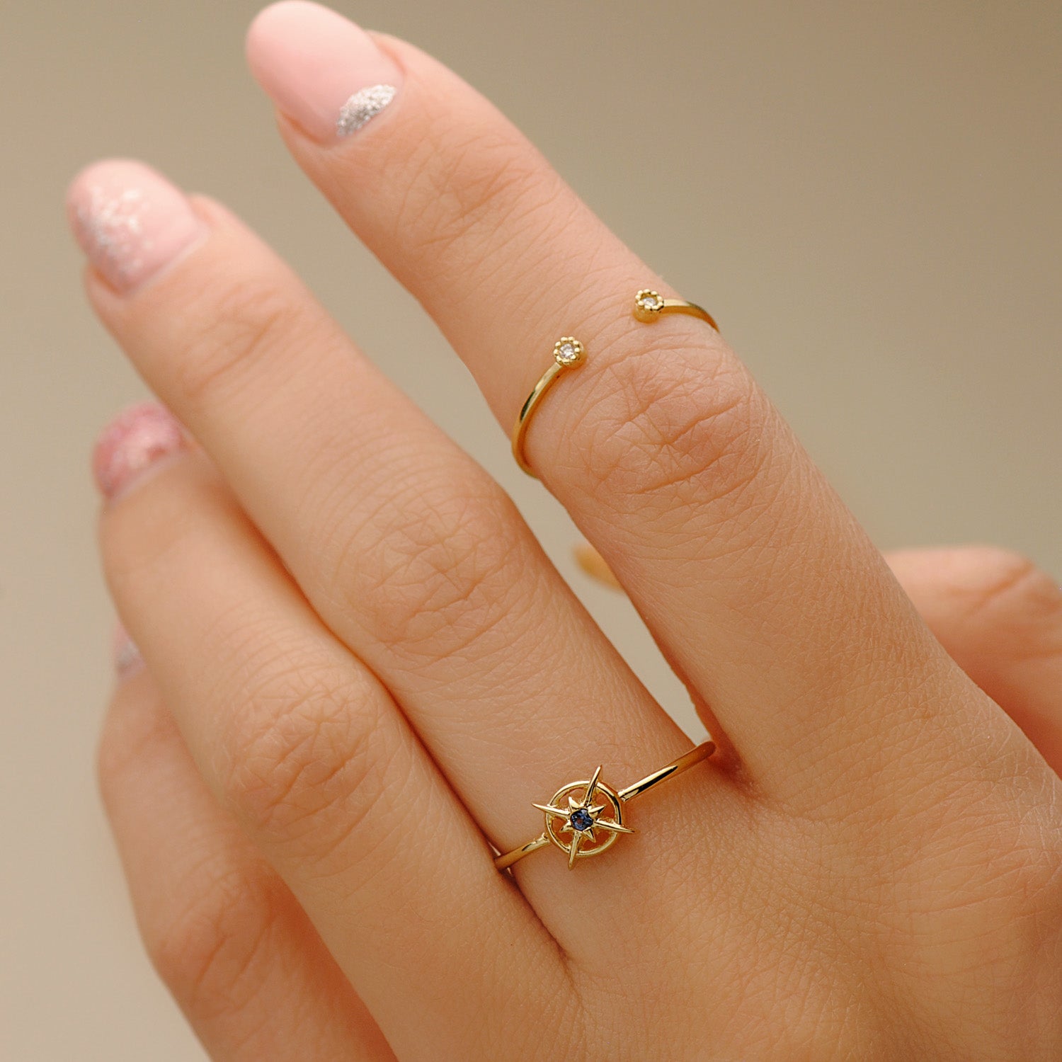 Bague en Or Jaune 18K Diamants 0,0160 Cts VS2-G Corps 1,10 mm