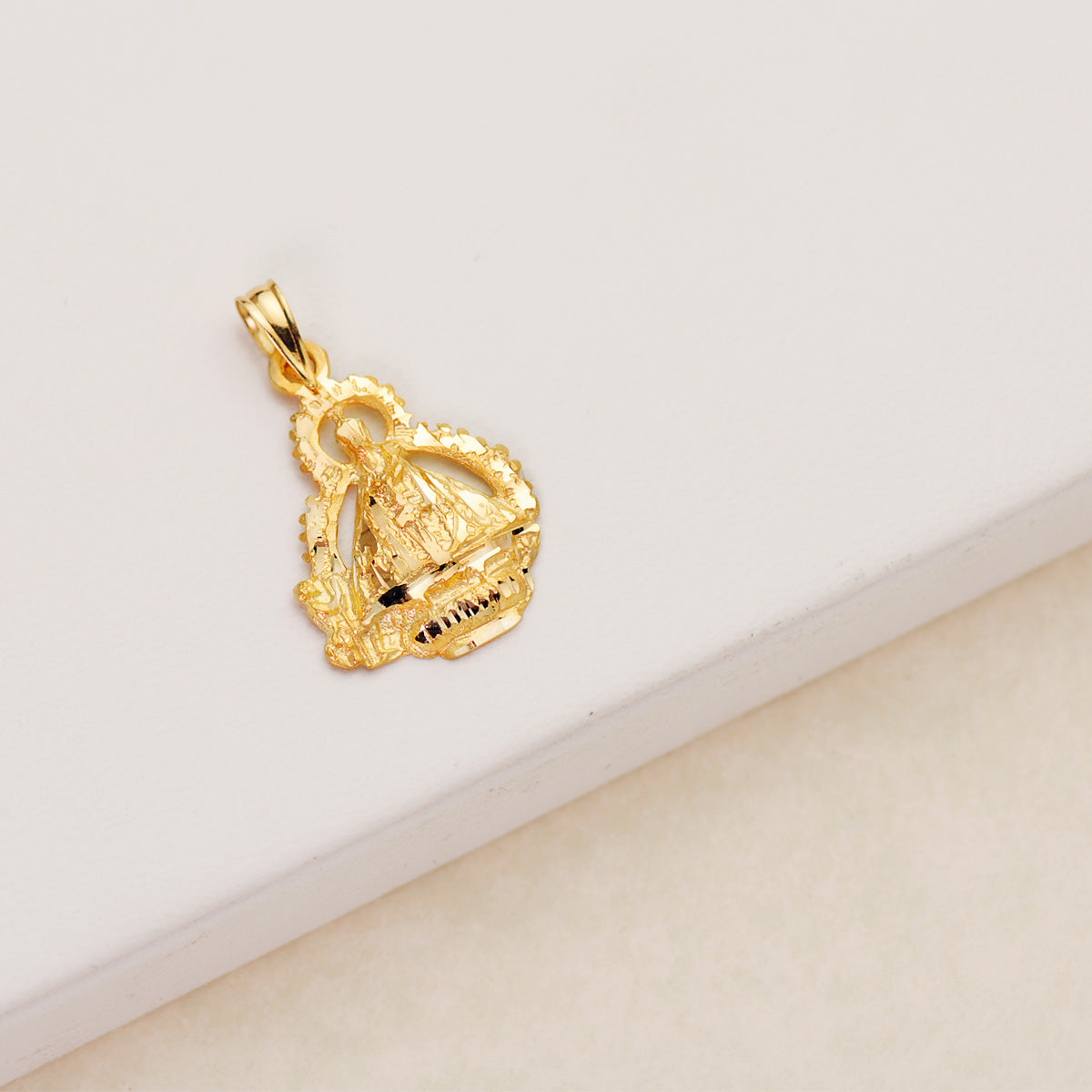Medalha 18K Virgem da Cabeza 22 X 15 mm