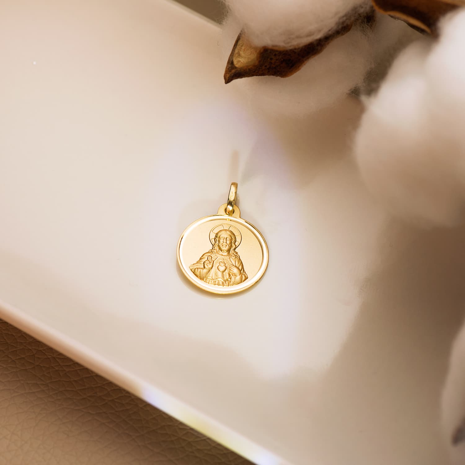 18K Jesu hellige hjerte-medalje 18MM