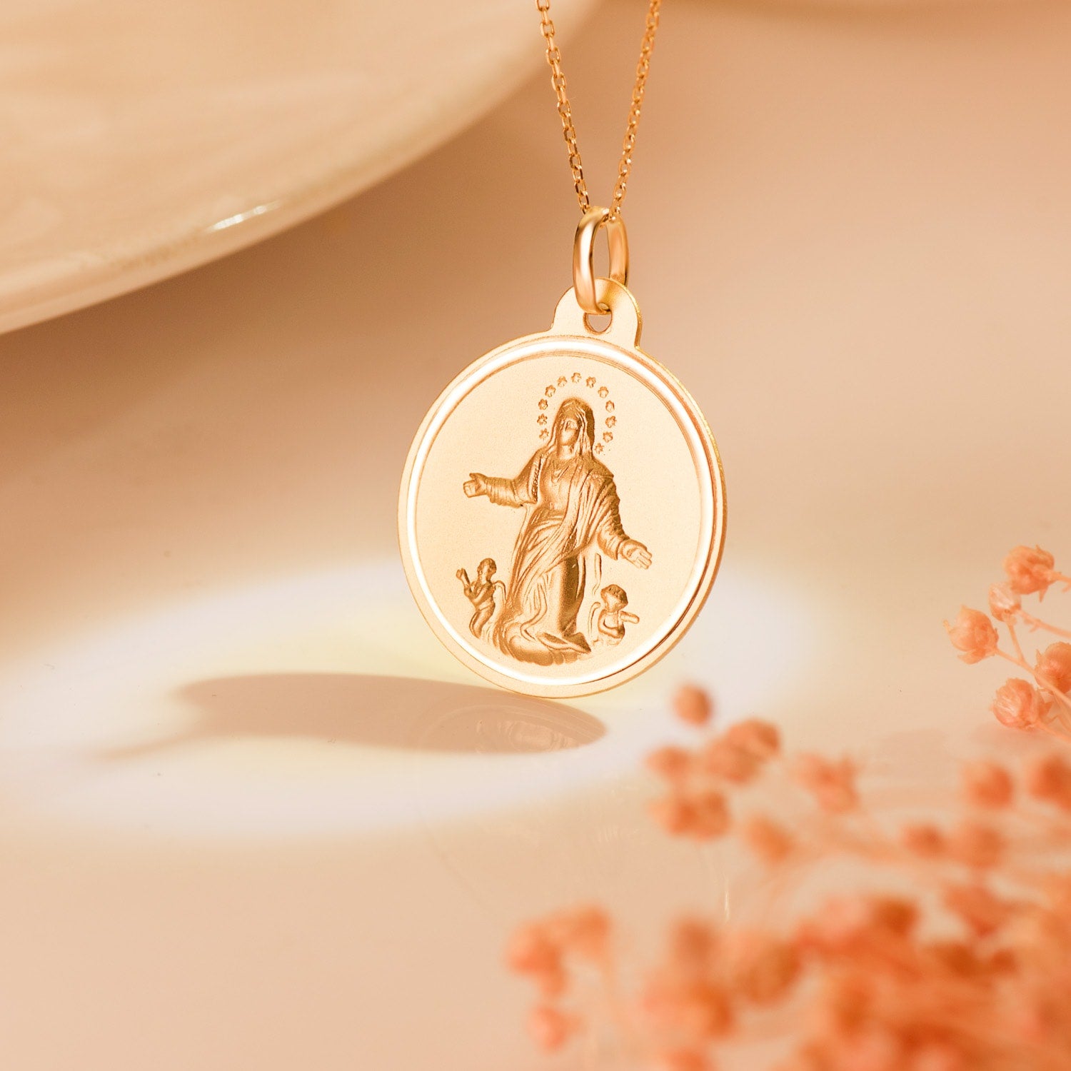 Médaille Or Jaune 18K Vierge de Lassomption Lunette 22 mm