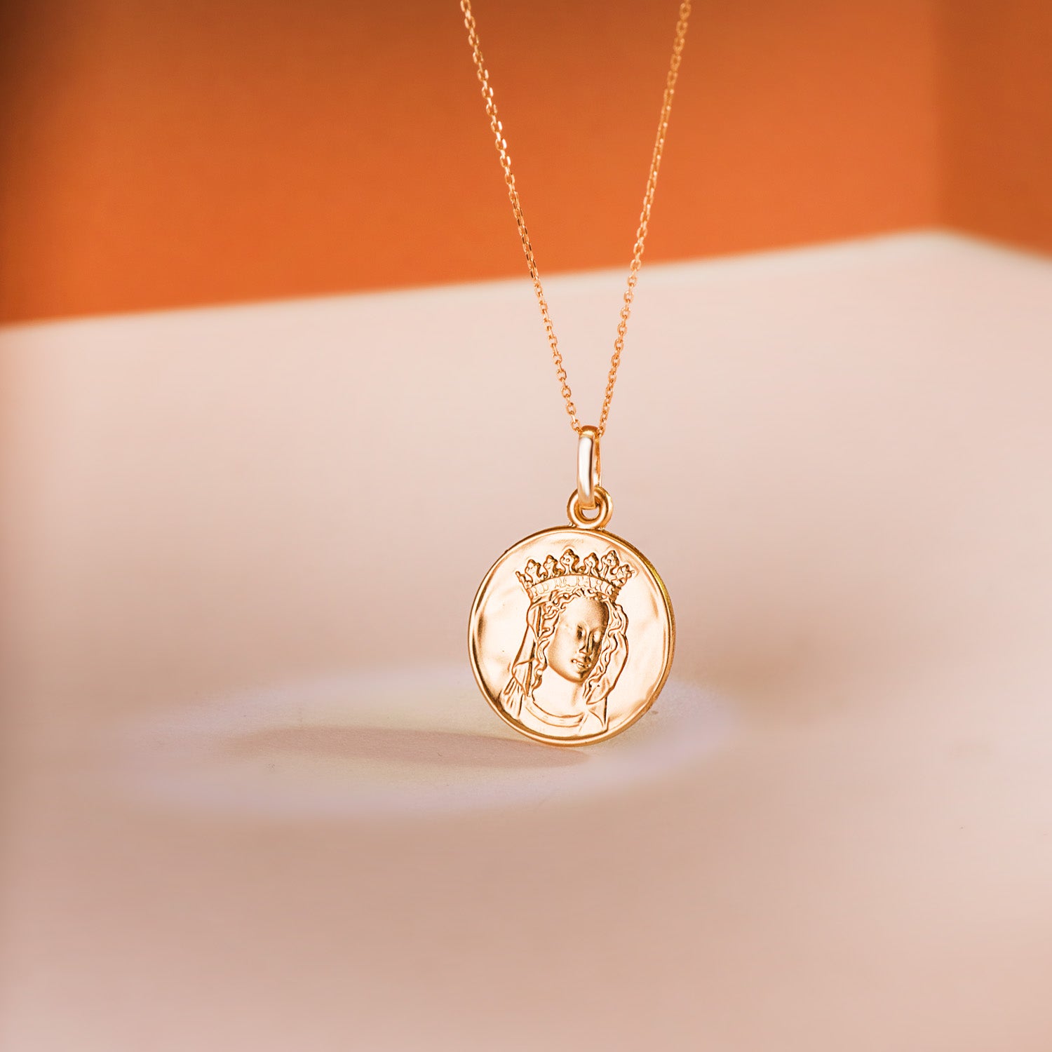 18K Médaille Notre Dame Paris en Or Jaune 20 mm