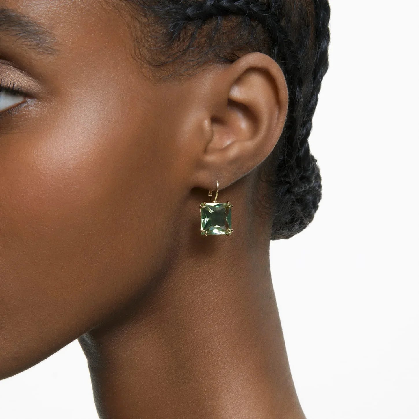 Swarovski örhängen - Millenia - Grön & guldfärgad vy 2