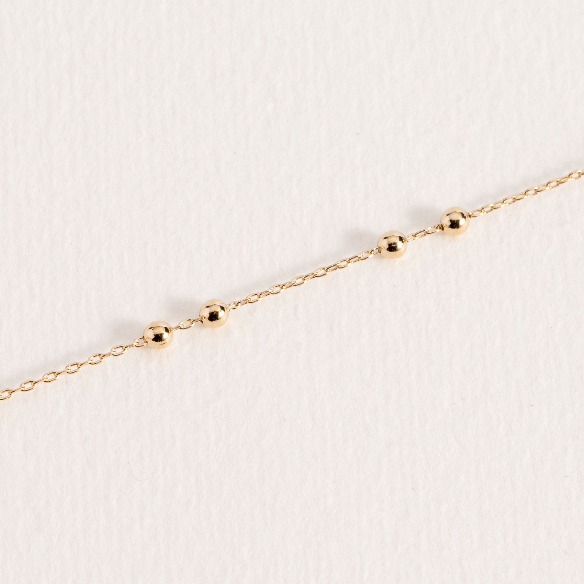 Chaîne Césarine 60cm en plaqué or avec petites boules