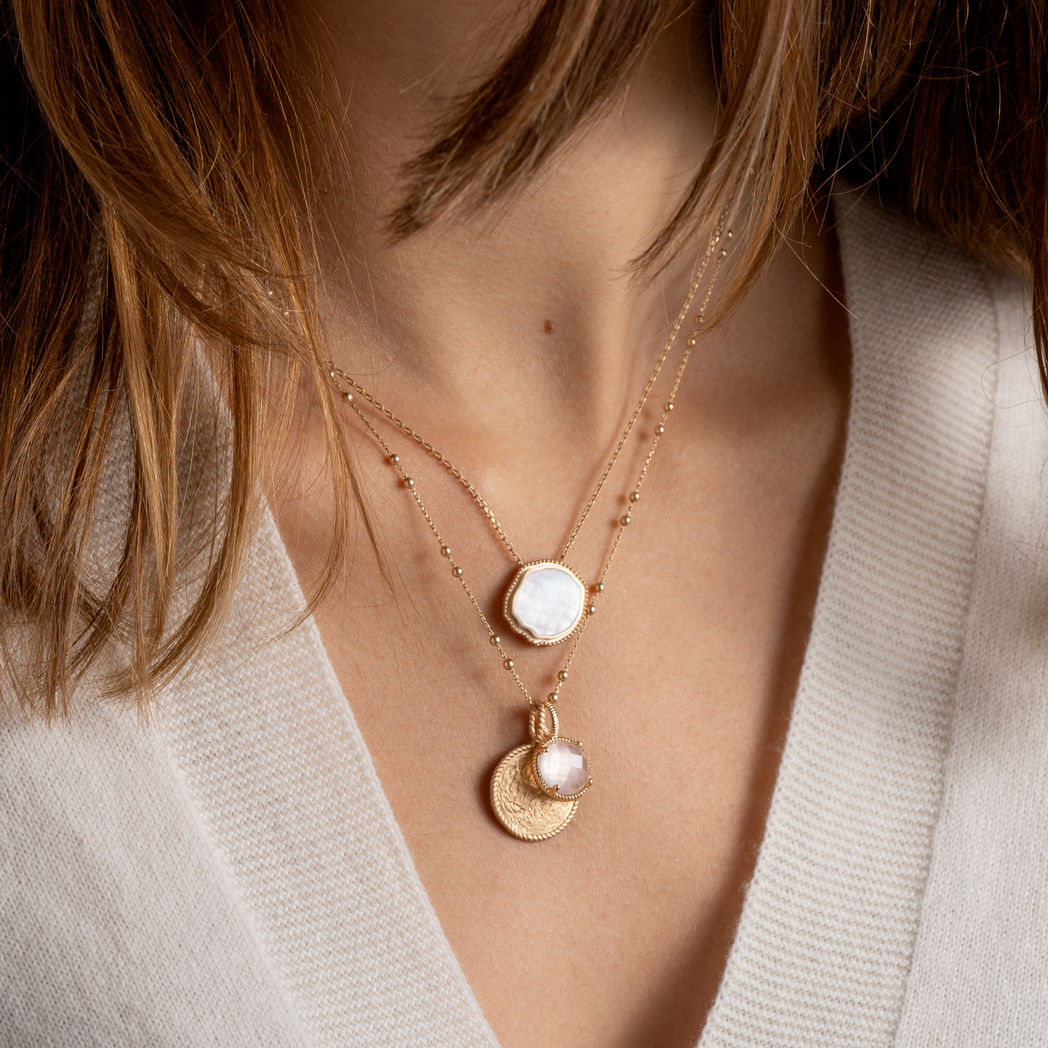 Pingente Madeleine - Banhado a Ouro | Ana & Cha