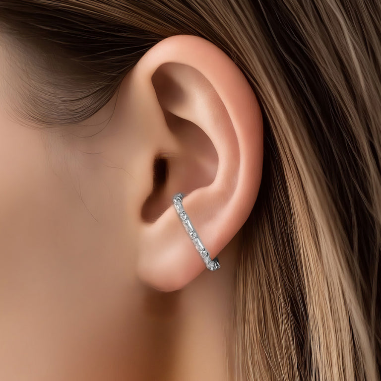 Orecchini a bottone singoli in argento rodiato con ossidi bianchi piercing aspetto 2 e 3° foro