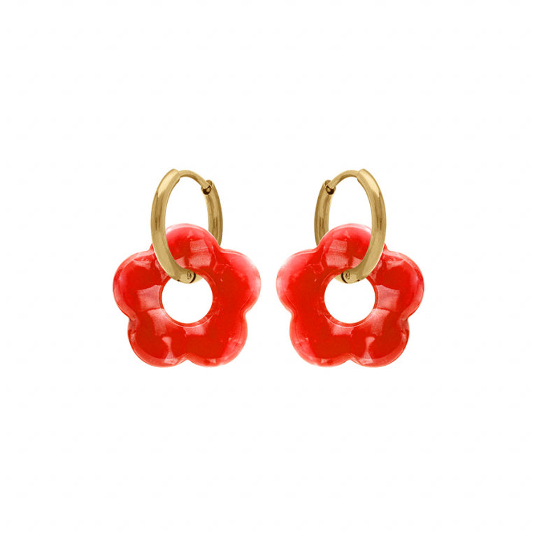 Créoles en acier doré motif fleur en résine rouge effet nacré