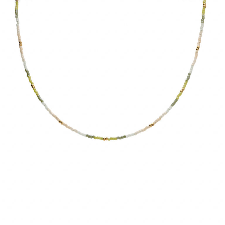 Colar de Pérolas Tom Verde Aço Dourado | Azuline ver 2
