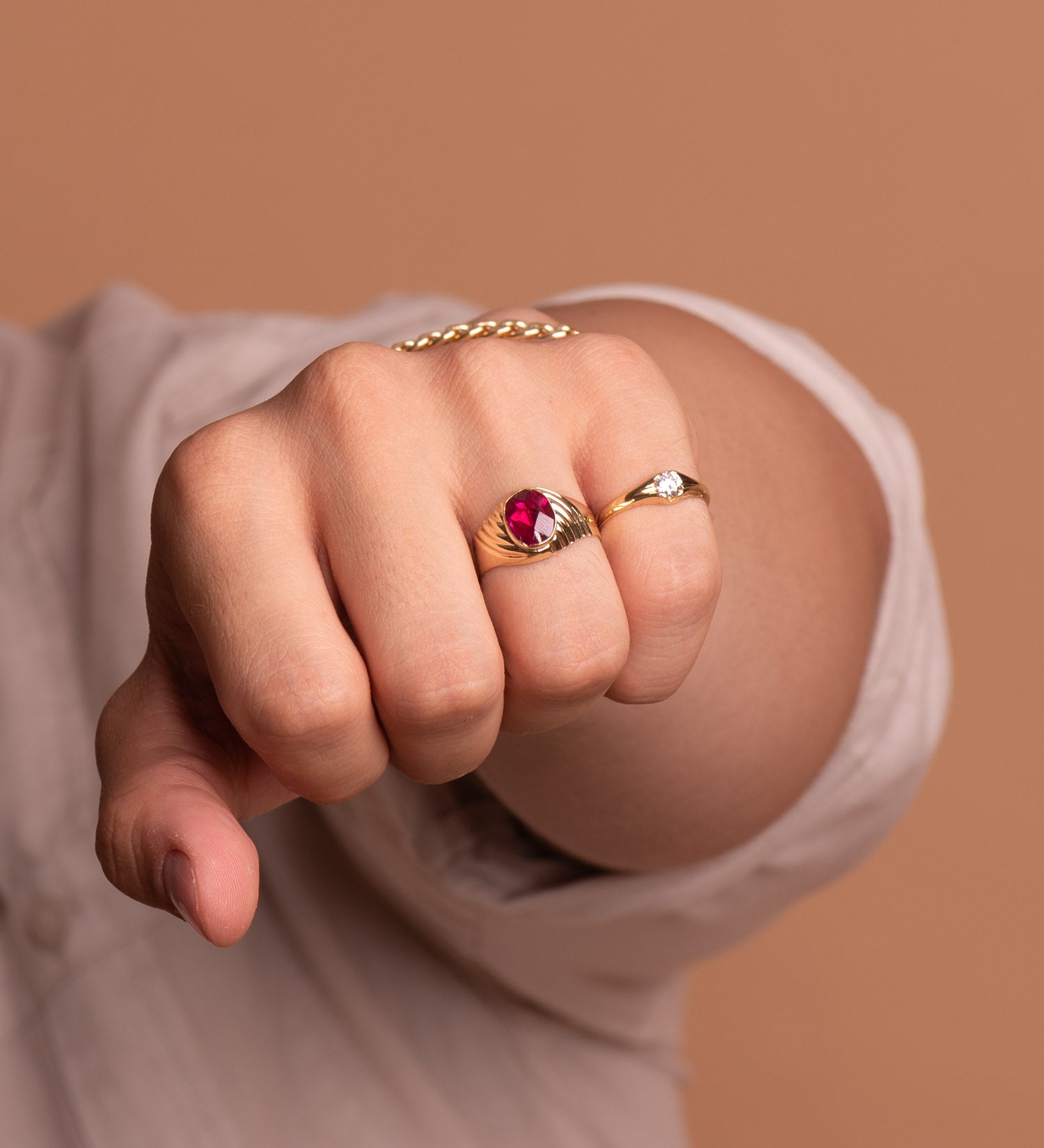18K gult guld riddare Zircon S