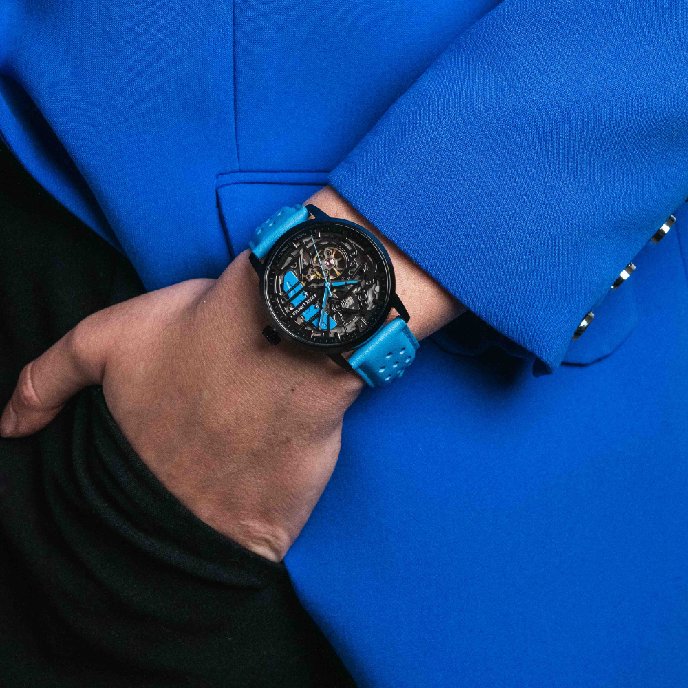 Montre femme Pierre Lannier PADDOCK 145G866 – cadran squelette noir bracelet cuir perforé bleu – vue 2