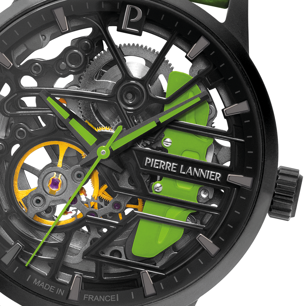 Montre femme Pierre Lannier PADDOCK 145G877 – cadran squelette noir bracelet cuir perforé vert – vue 4