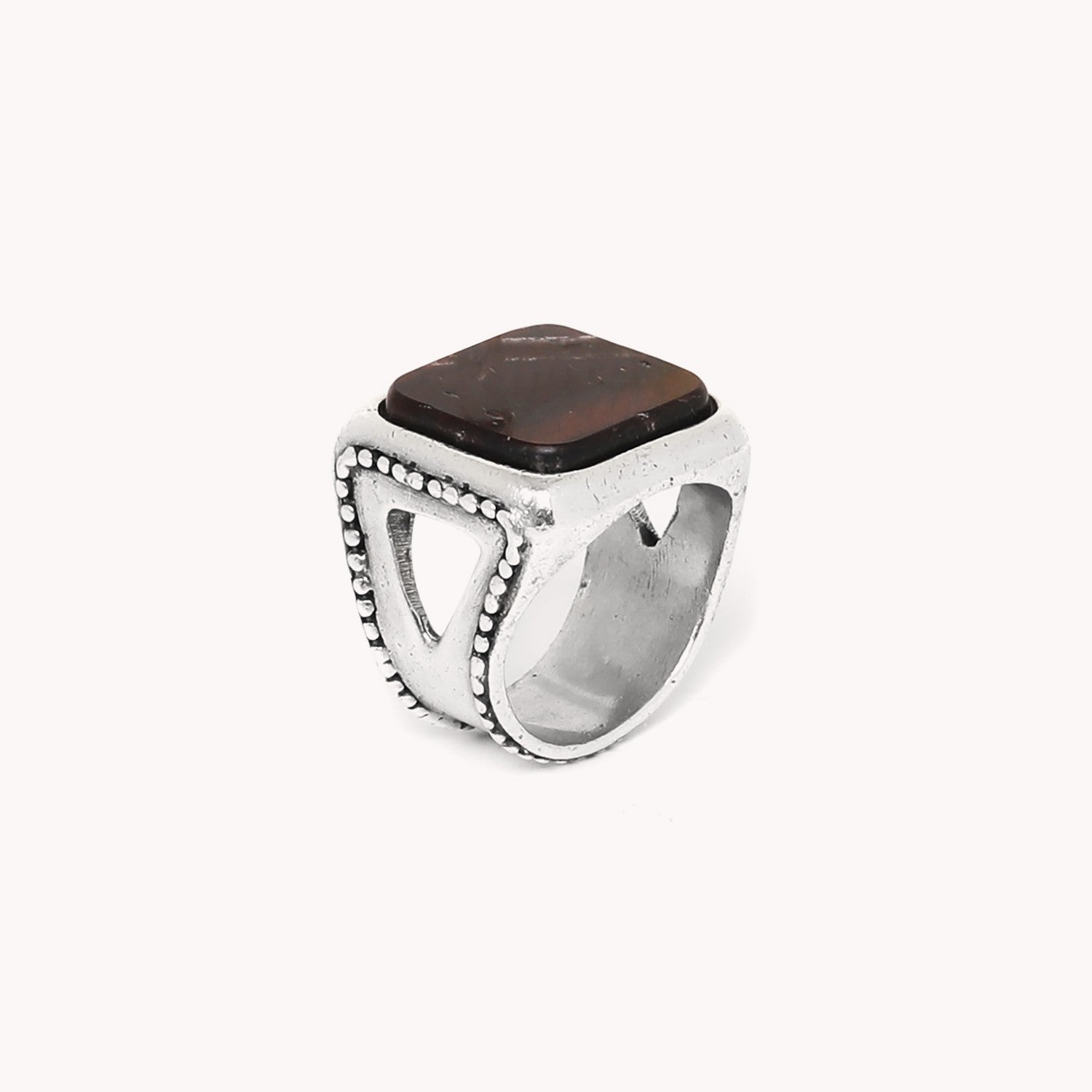 Détail œil de taureau bague 19--24445 Nature Bijoux