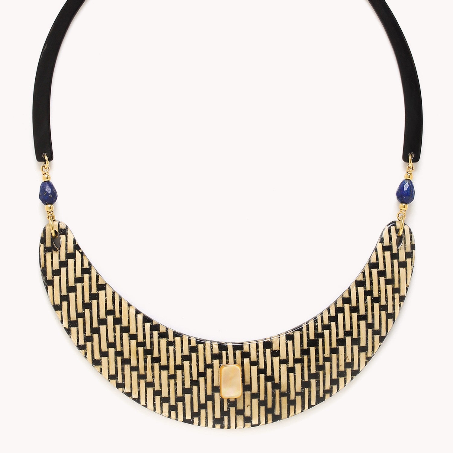 Collier Madam Bogolan plastron corne lapis-lazuli 15CP42840 Nature Bijoux