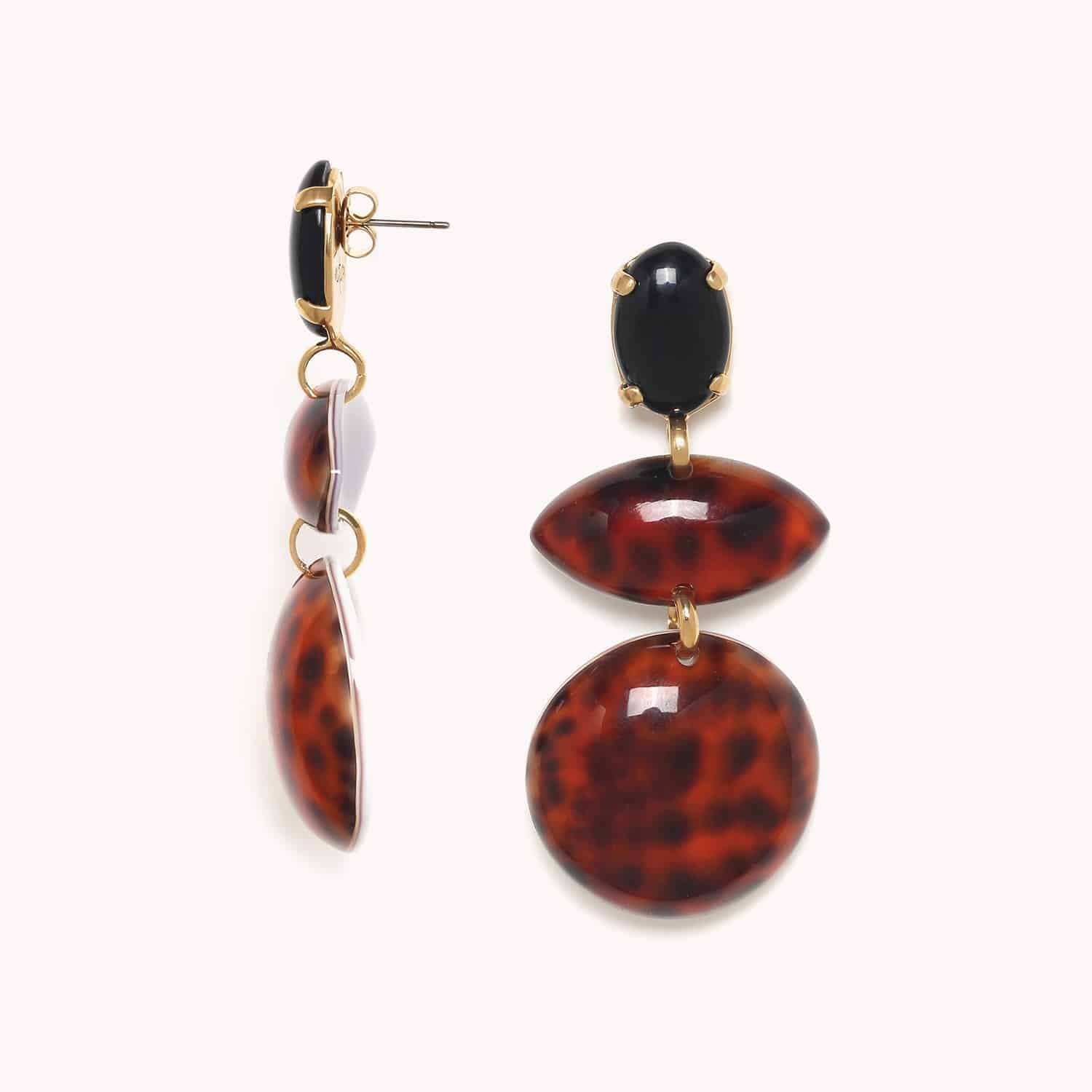 Détail matière corne boucles d'oreilles 12--79554 Nature Bijoux