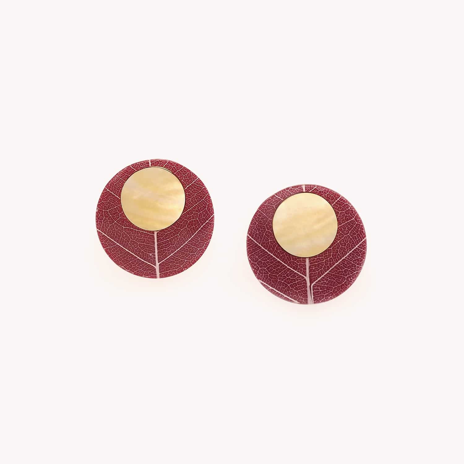 Boucles d'oreilles clips détail nacre dorée 11--90262 Nature Bijoux