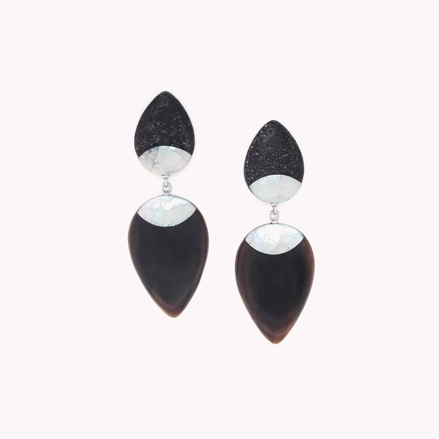 Boucles d'oreilles Volcan pierre de lave corne nacre dorée 12--90350 Nature Bijoux