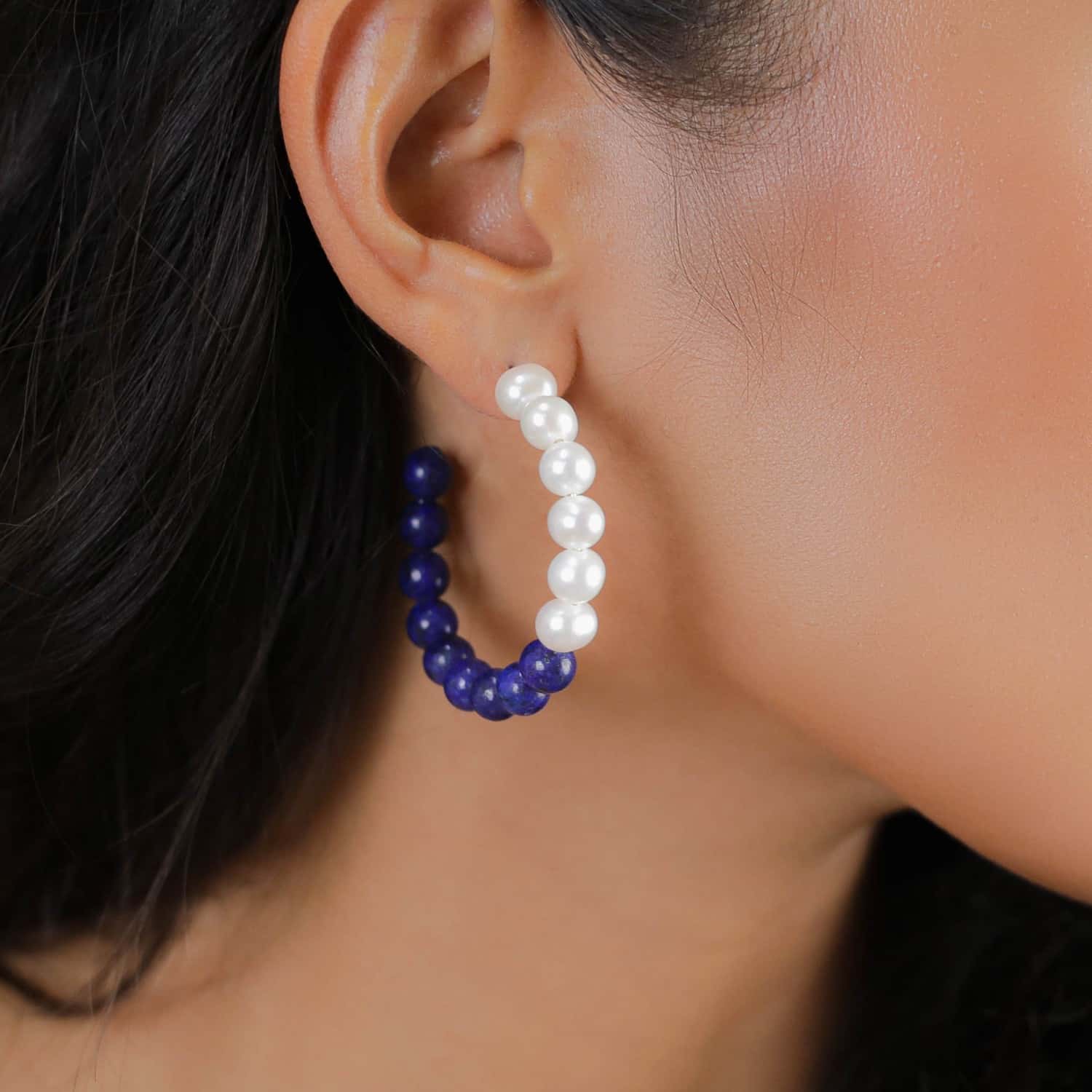 Détail boucle créole perles lapis-lazuli 12--90652 Nature Bijoux