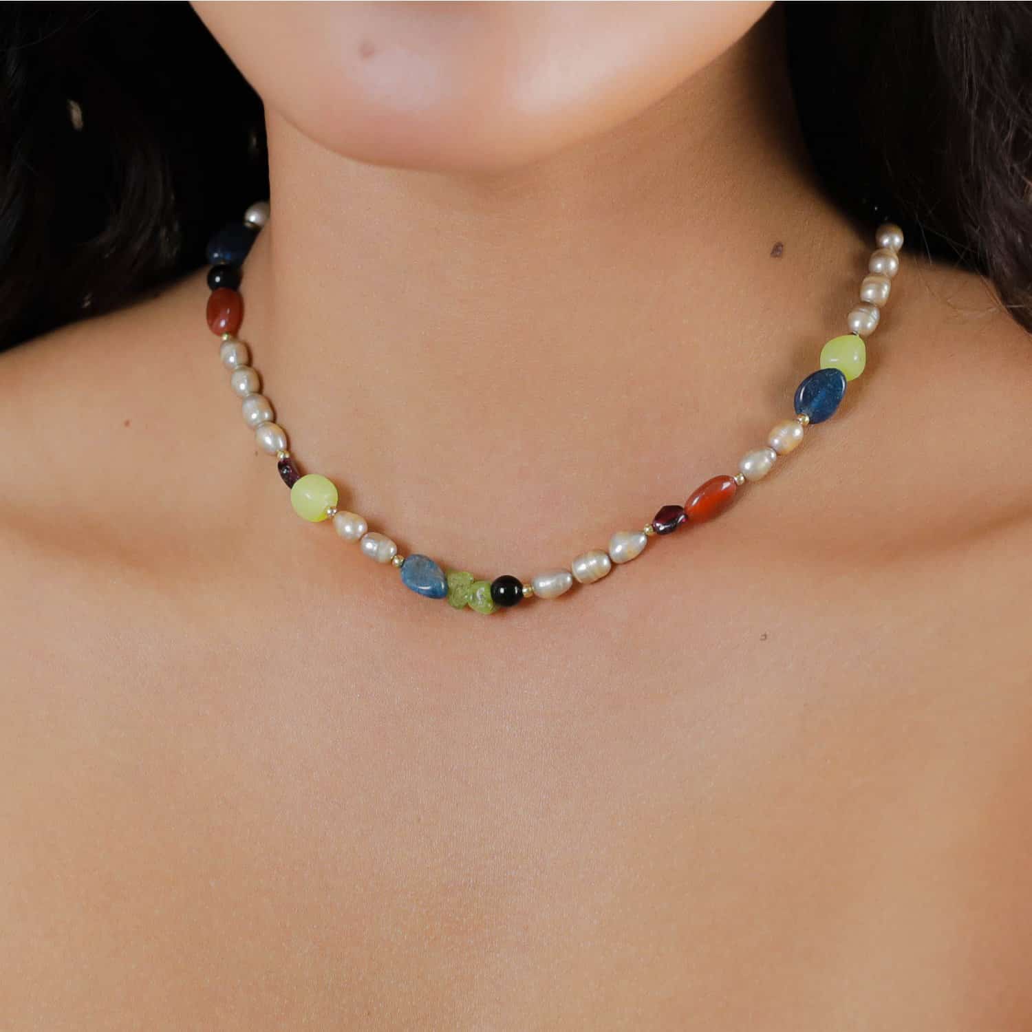 Détail perles d'eau douce et pierres 15--43832 Nature Bijoux