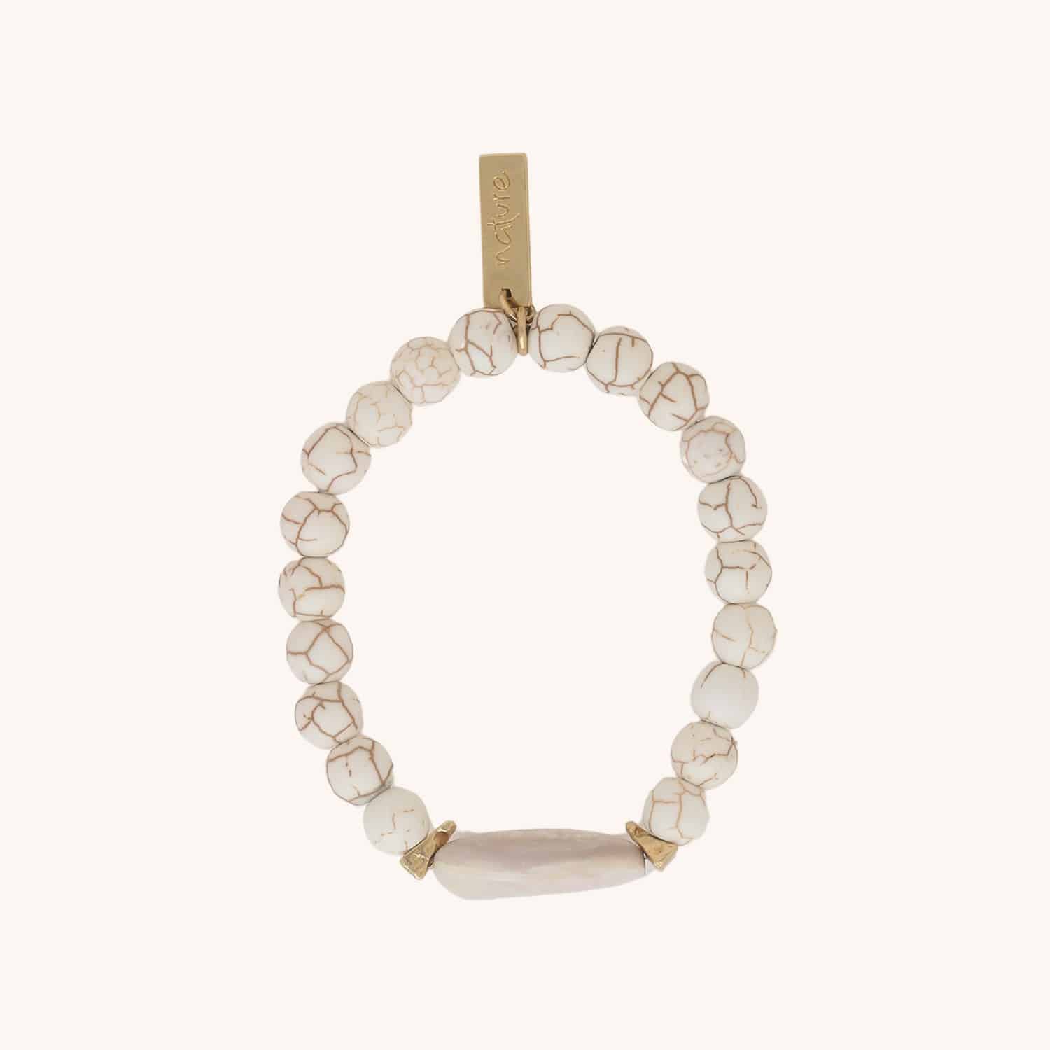 Détail bracelet Calandra abalone et howlite naturel sku 13--44513 Nature Bijoux