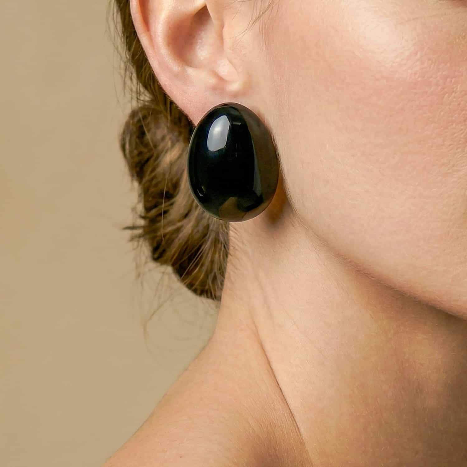 Détail clips noires boucles d'oreilles 11--90741 Nature Bijoux