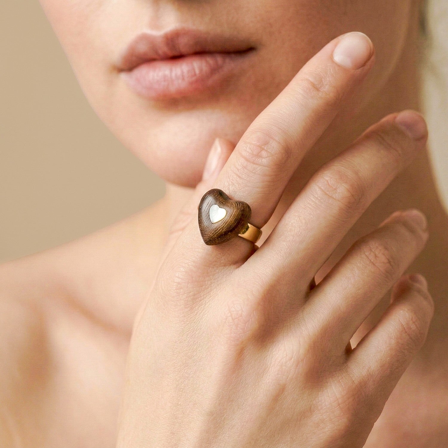 Détail petit coeur bois bague Nature Bijoux sku 19--27036