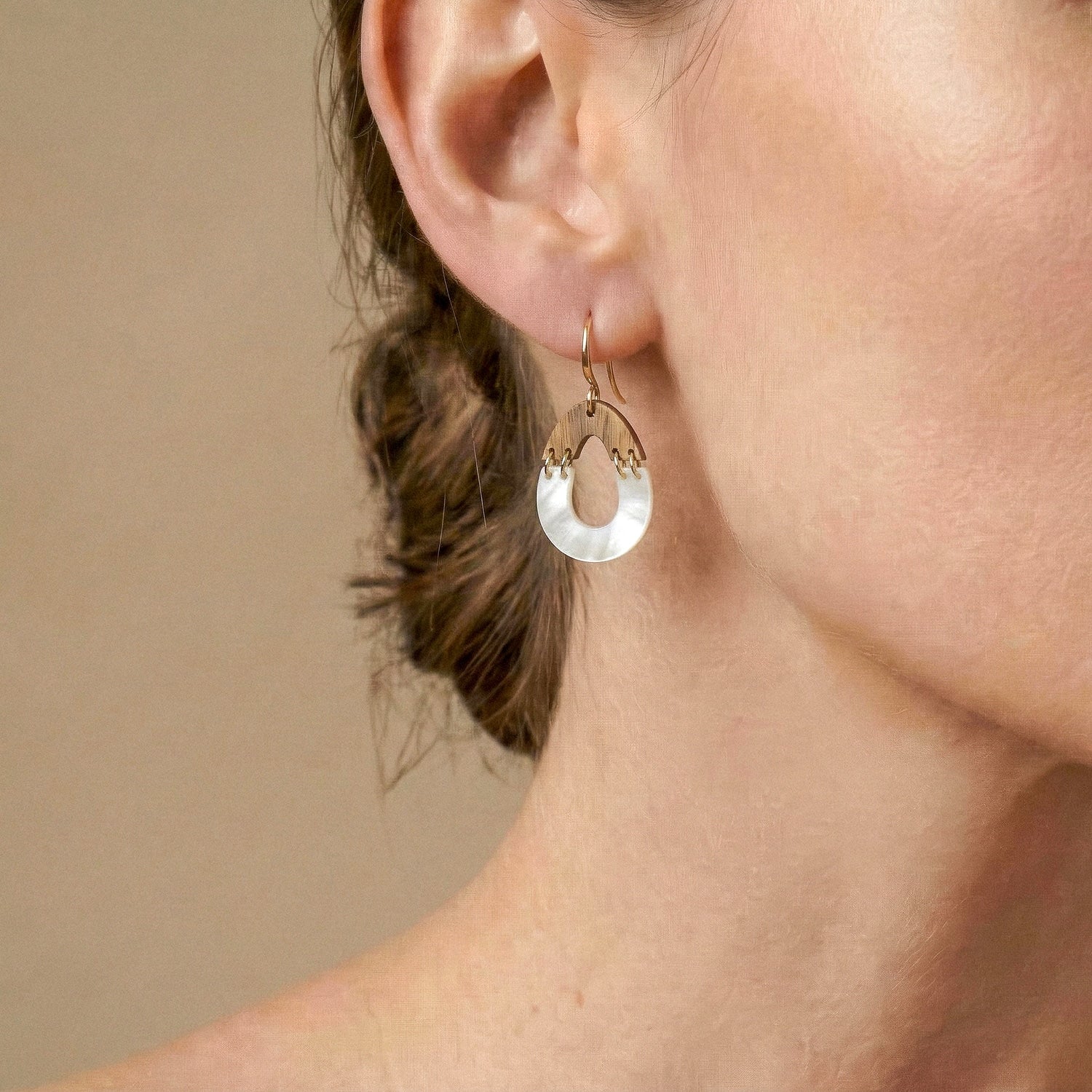Détail nacre et bois tamarinier 12--90771 Nature Bijoux