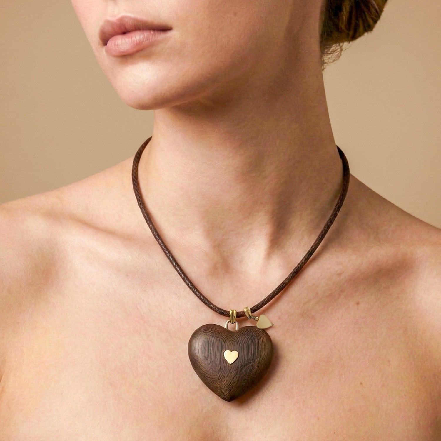 Détail pendentif coeur bois Nature Bijoux 15--43911