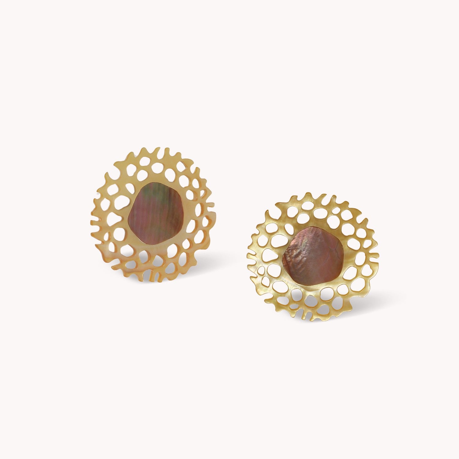 Boucles d'oreille Corallium nacre dorée 12--90760 Nature Bijoux
