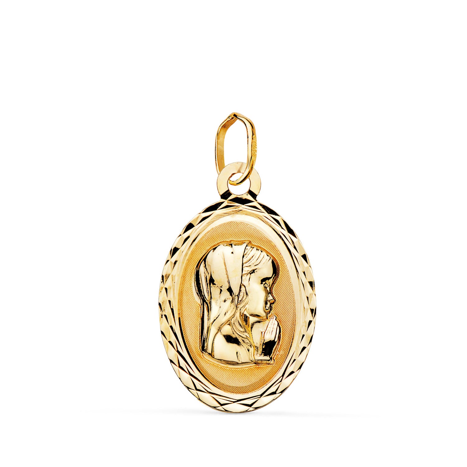 Médaille en Or Jaune 9 Carats, Représentant Une Petite Vierge, de Forme Ovale, Gravée avec Une Finition Matte et Brillante. Dimensions : 20 X 12 mm