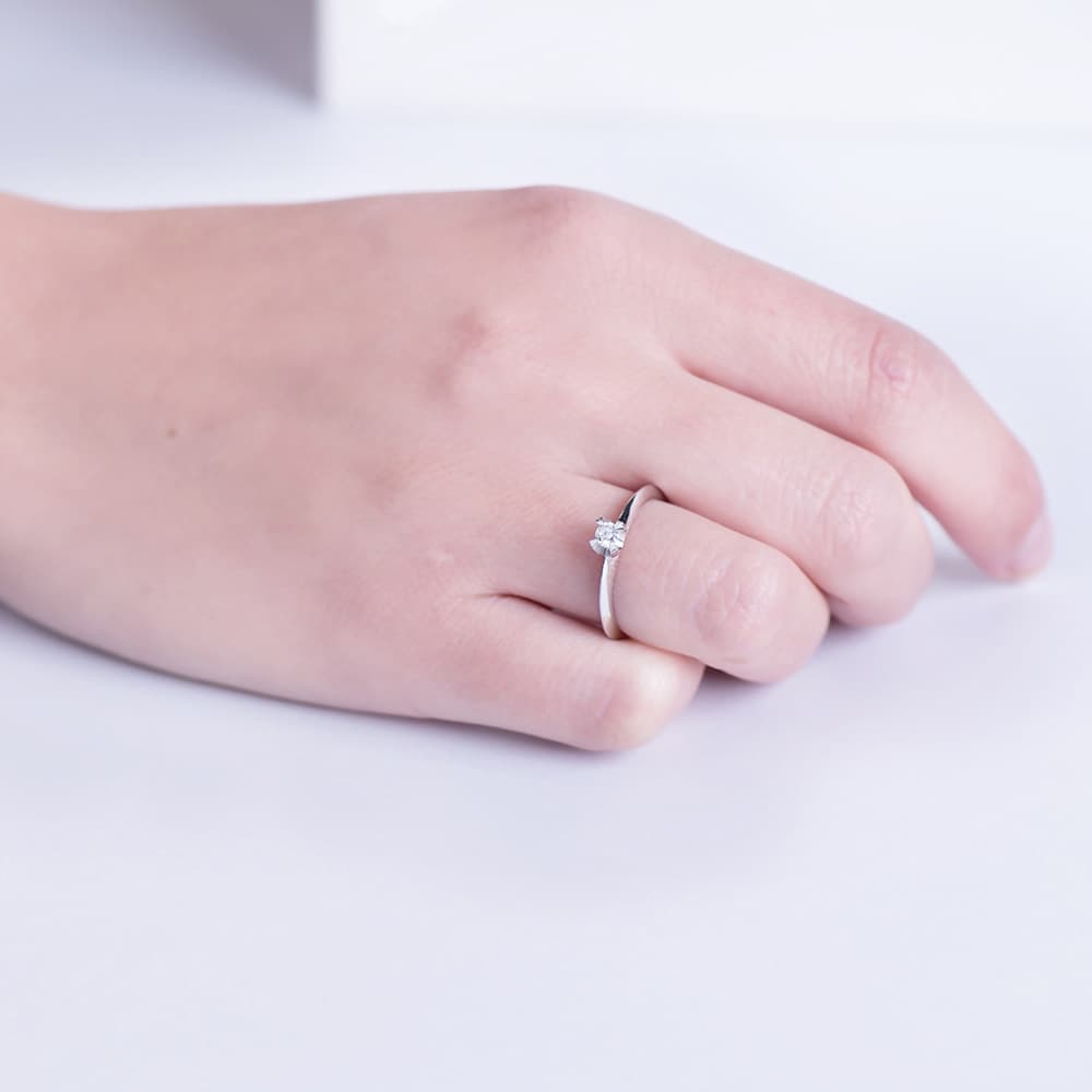 ソリティア 18K 天然ダイヤモンド ブリリアント カット 0.100 カラット ホワイト ゴールド Si-h