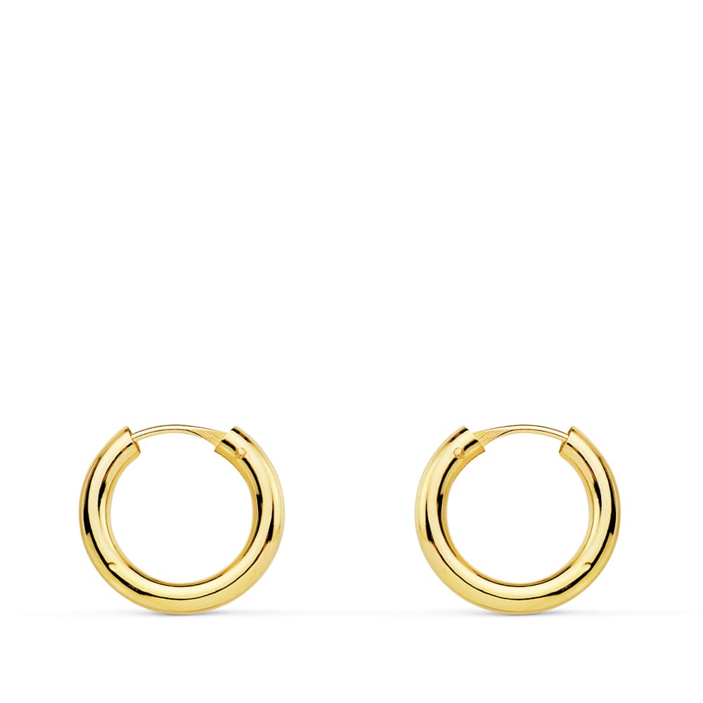 Brincos em ouro amarelo 18K redondos e claros 12X2 mm
