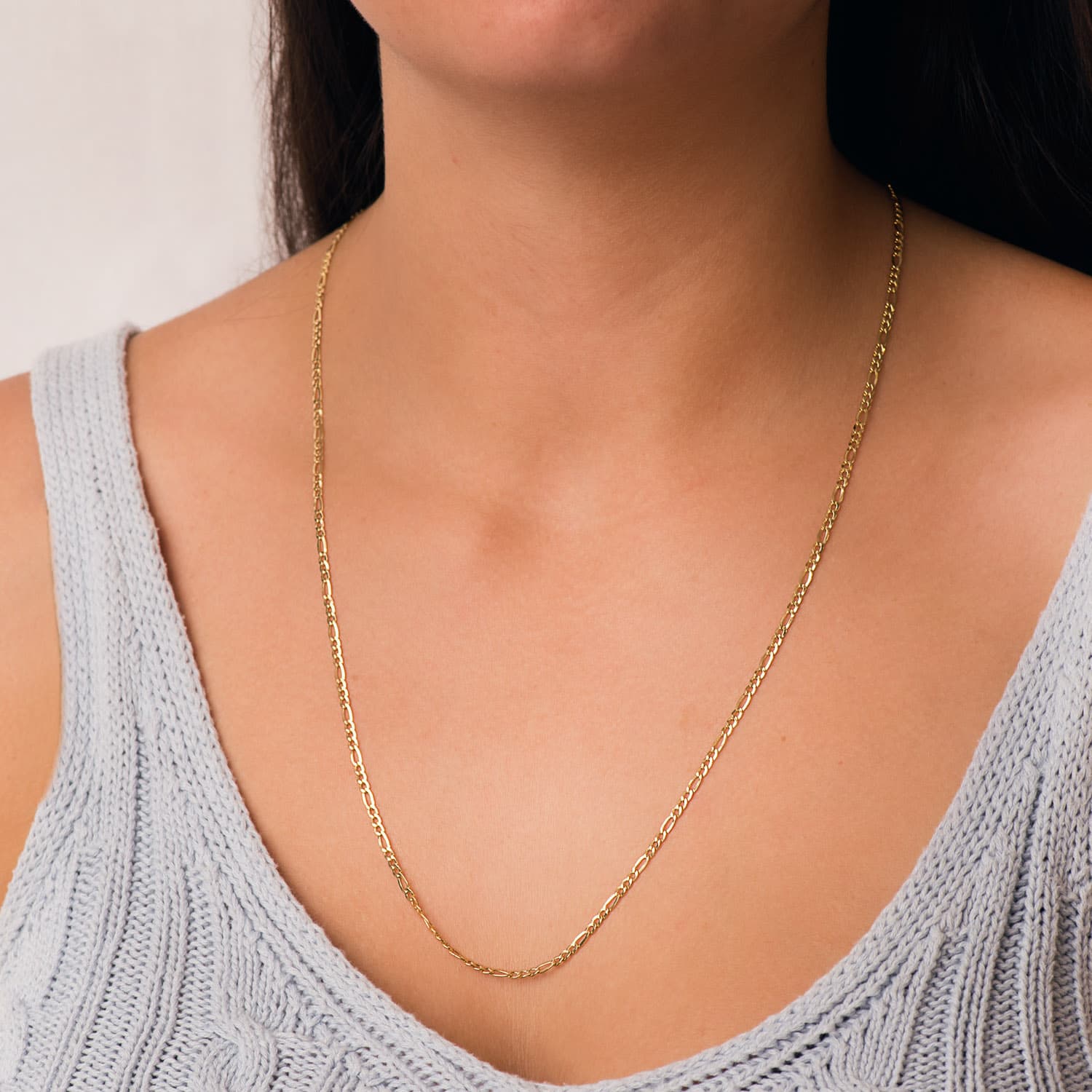 18K Yellow Gold Hollow Figaro Chain Flat Link. Width: 2.2 mm LENGTH: 60CM