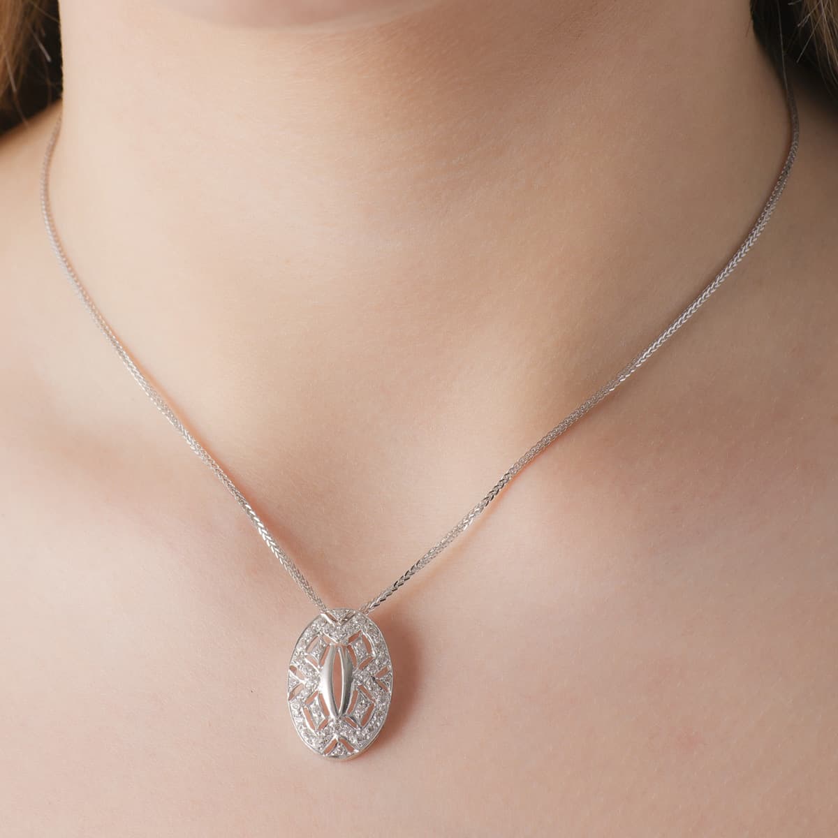 18K Collier Ovale en Or Blanc & Zircon 23X15MM 45CM