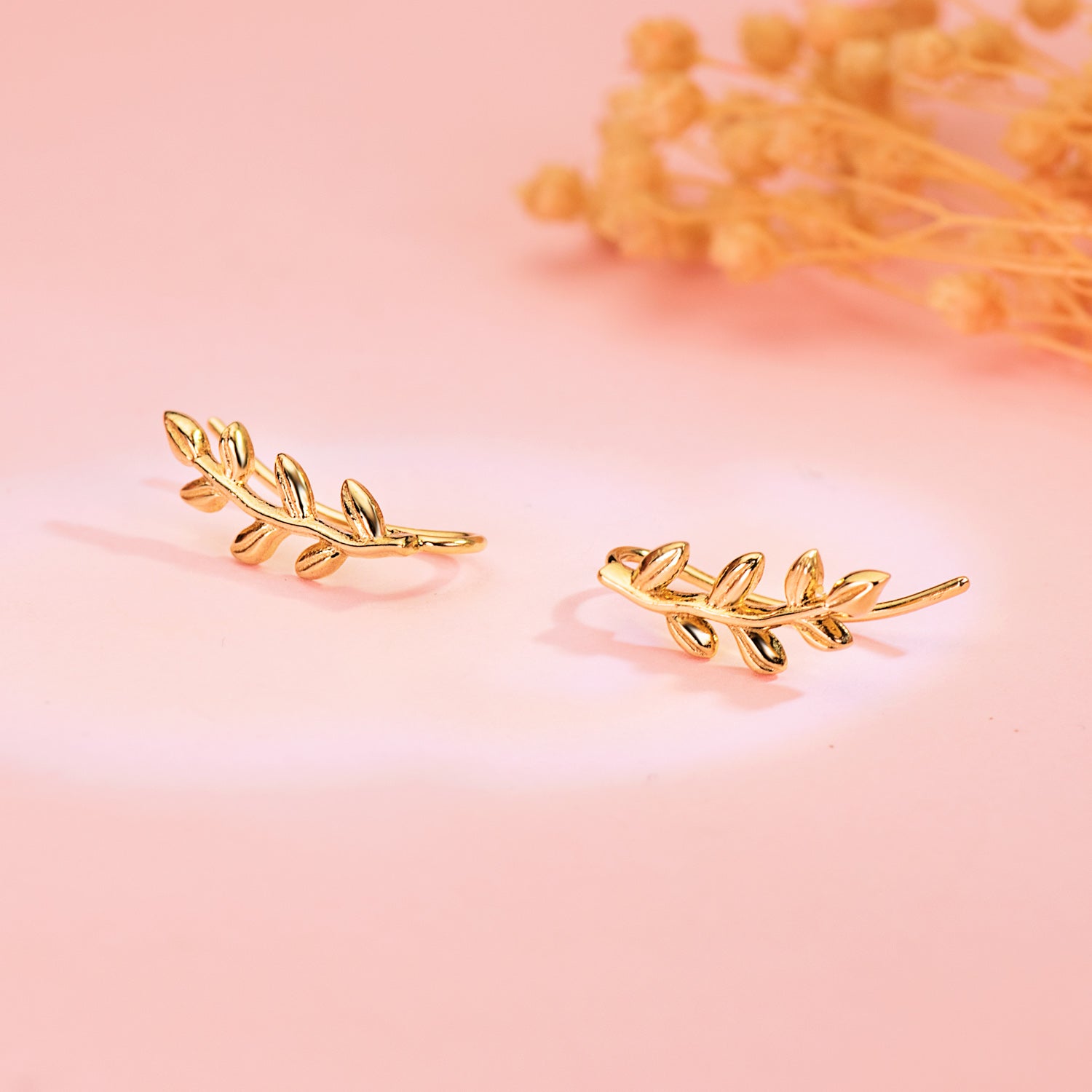 18K Náušnice prolézačky 14 X 4 mm
