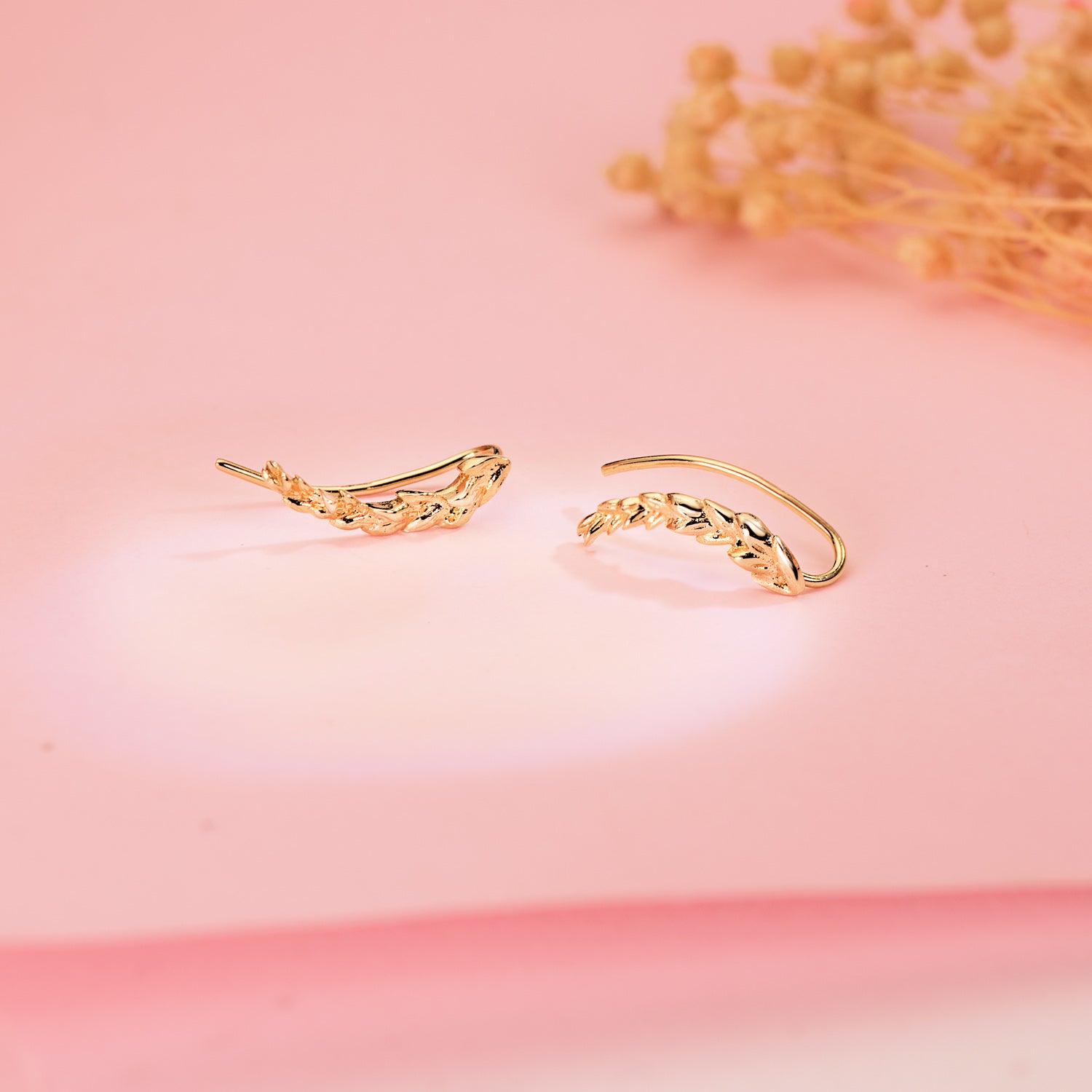 18 Boucles d'oreilles Or Jaune Grimpeurs avec Feuilles 15 X 3 mm