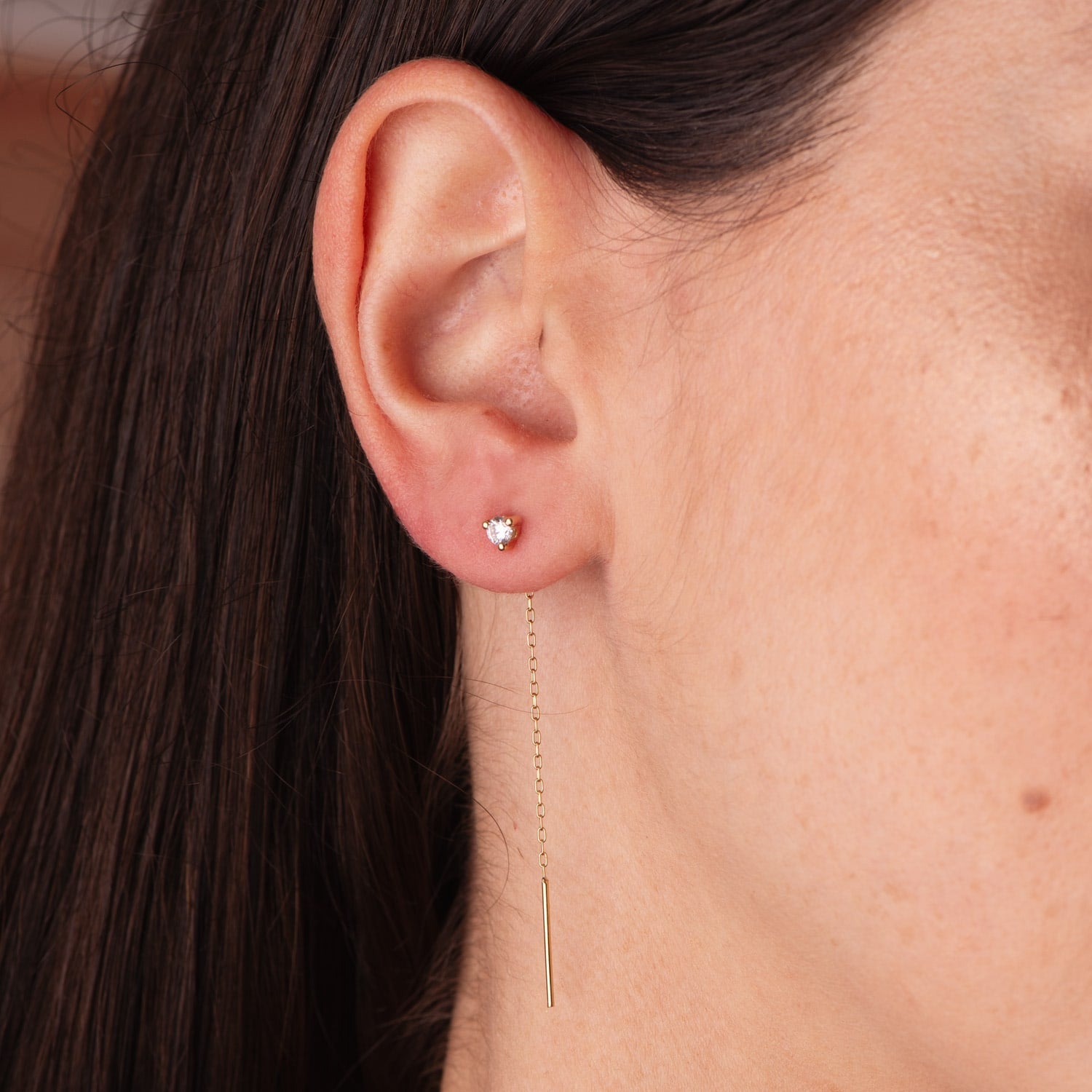 Boucles d'oreilles en Or Jaune 18K avec Griffes de Zircone 4MM et Longueur de la Chaîne : 56MM Fermoir Poussettes Papillon