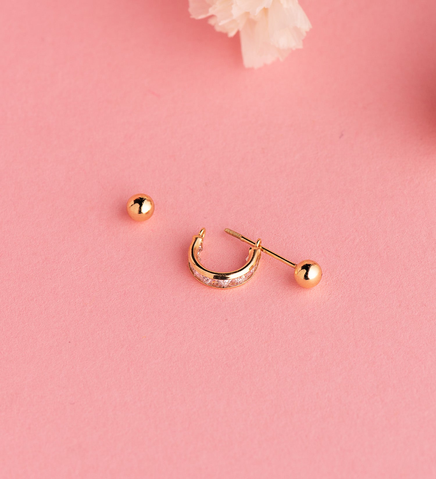 Perceur Doreille Demi-cercle en Or Jaune 18K avec Zircone Carrée et Deux Perles Cercle : 11X3MM