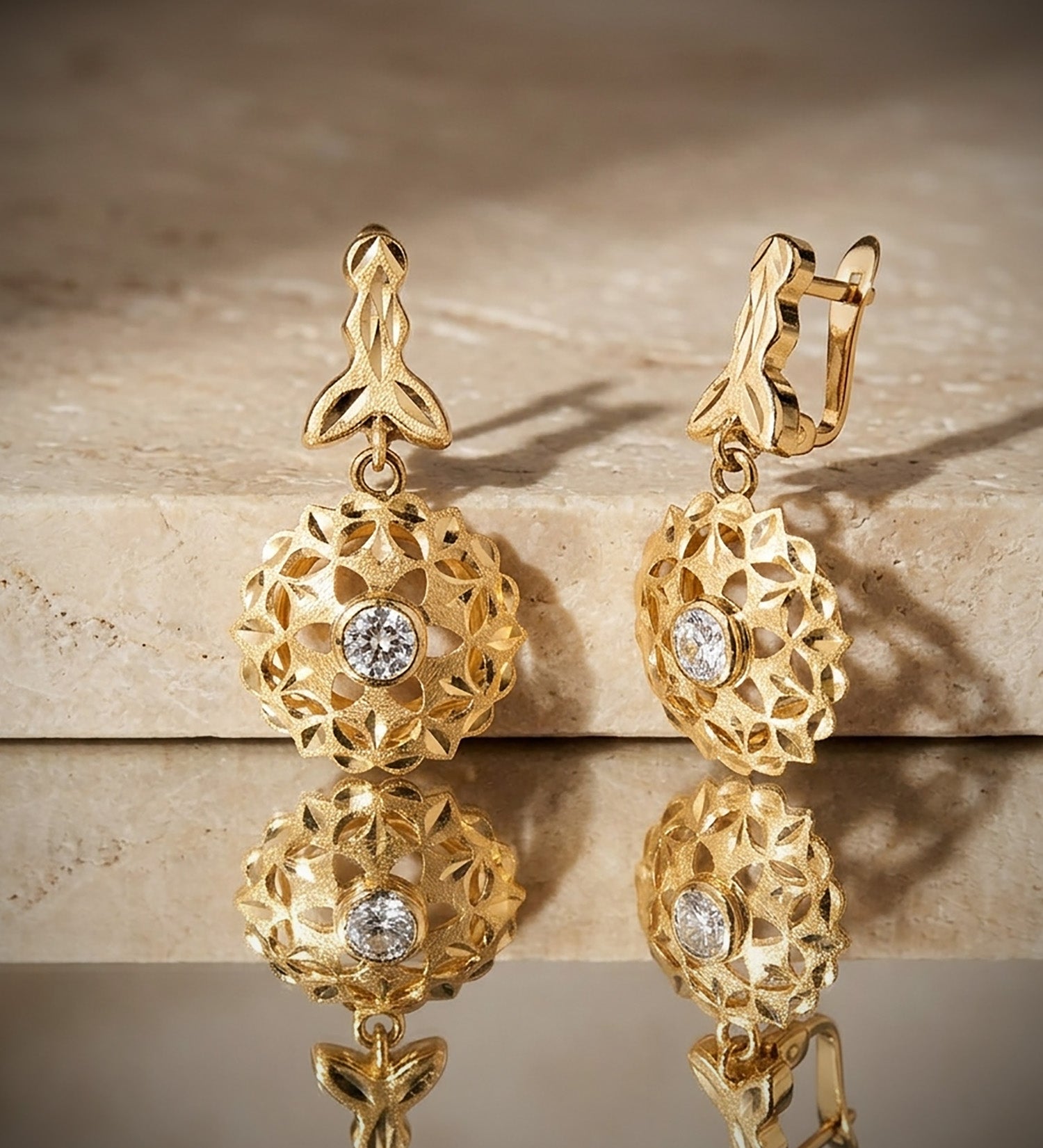 Boucles d'oreilles Or Jaune 18K avec Zircon Cubique 26 X 14MM Fermoir Catalan