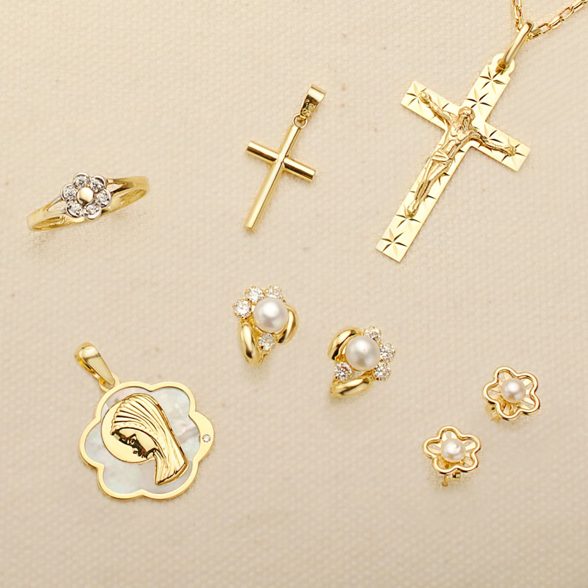 18K Médaille Or Jaune Fleur avec Vierge Enfant Nacre 18 X 17MM