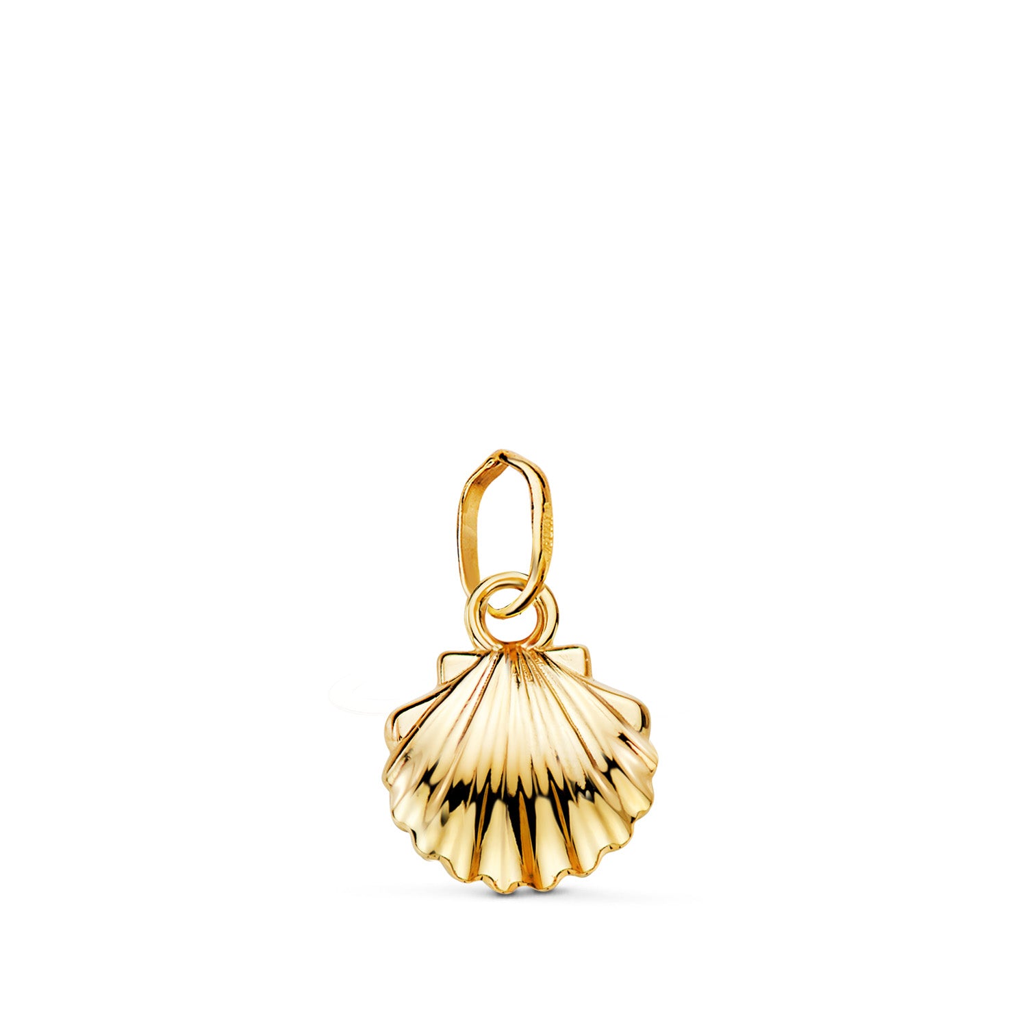 Pendentif en Or Jaune 18 Carats Représentant Un Coquillage de Santiago, Finition Brillante. Dimensions : 12 X 10 mm