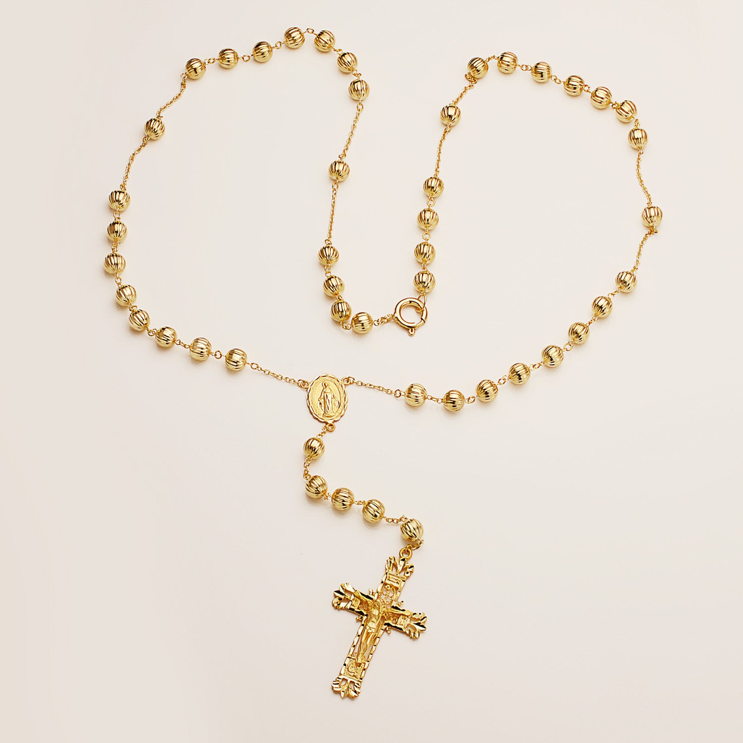 Chapelet Or Jaune 18K avec Boules 6 Mm, Croix 45X27 mm et Chaine Miraculeuse 65 Cm