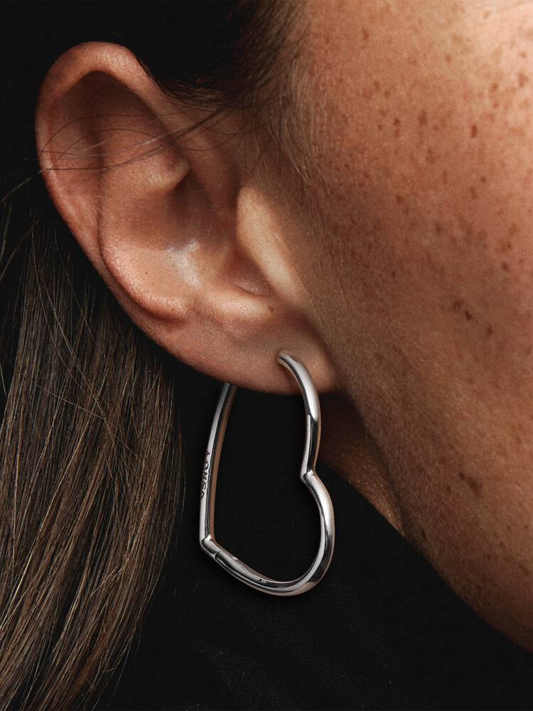 Boucles d'oreilles Pandora - Créoles Cœur Asymétrique | 297822