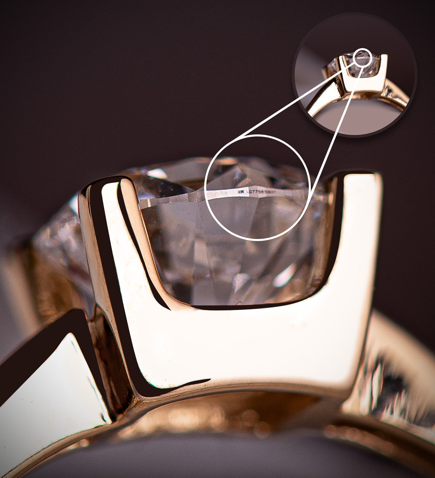 Solitaire in 18 Carat Yellow Gold with 4 Prongs, Set with a 1.03 Carat Lab Diamond, Brilliant Cut. D - VS2