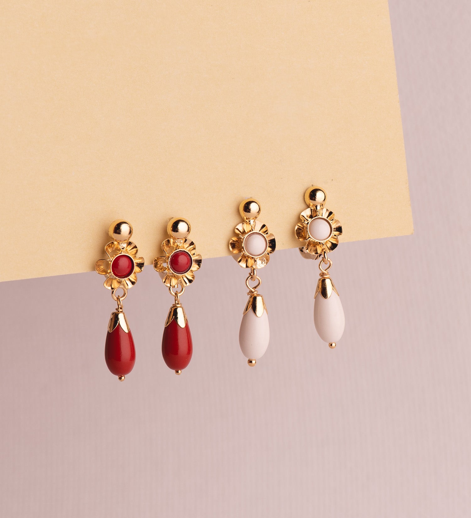 18K Yellow Gold Cuban Pearl Earrings Size: 22X7 mm Catalan Clasp