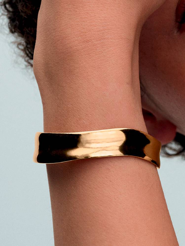 Pandora-Armband – offener Armreif in organischer Form
