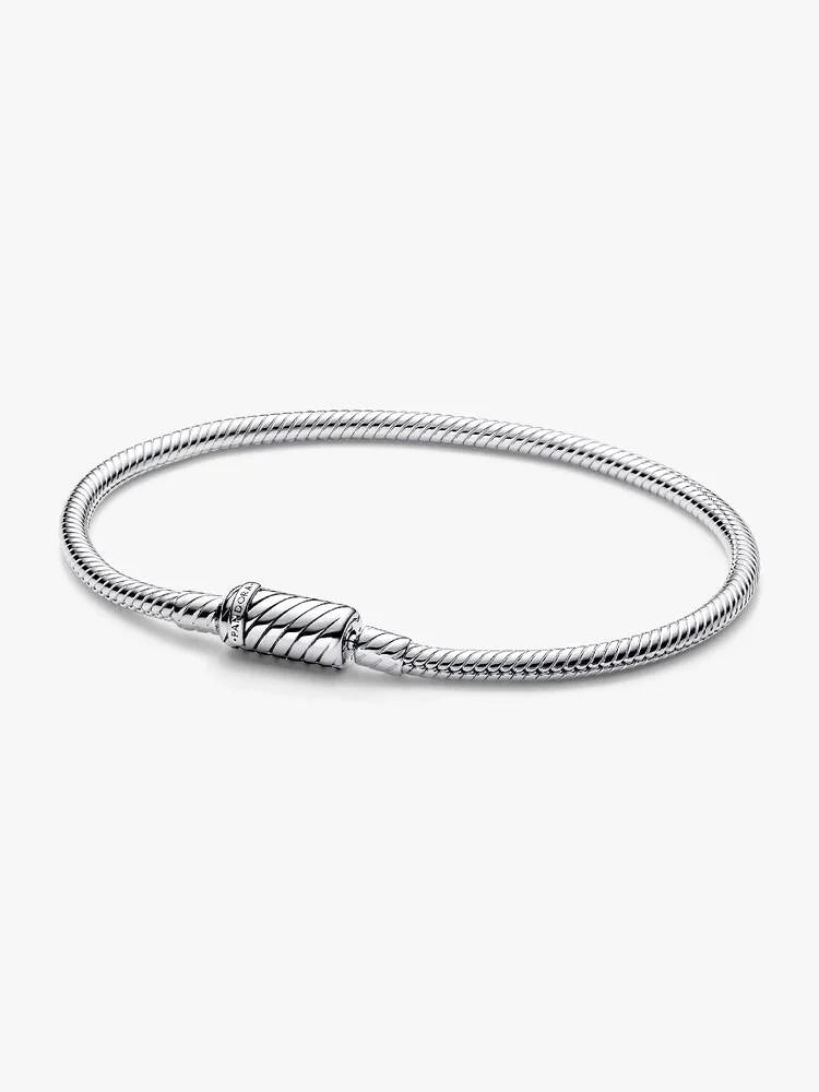 Bransoletka Pandora - Zapięcie magnetyczne typu Snake Mesh