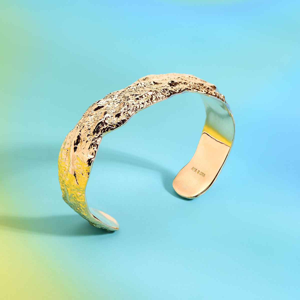 Gullbelagt Lara armring – Ana & Cha – Vis 2