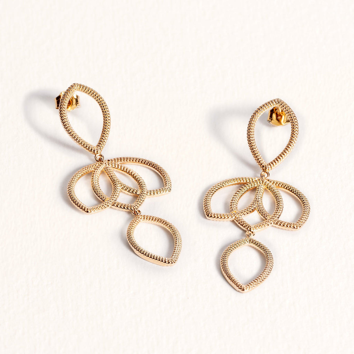 Orecchini Alma placcati oro – Ana & Cha