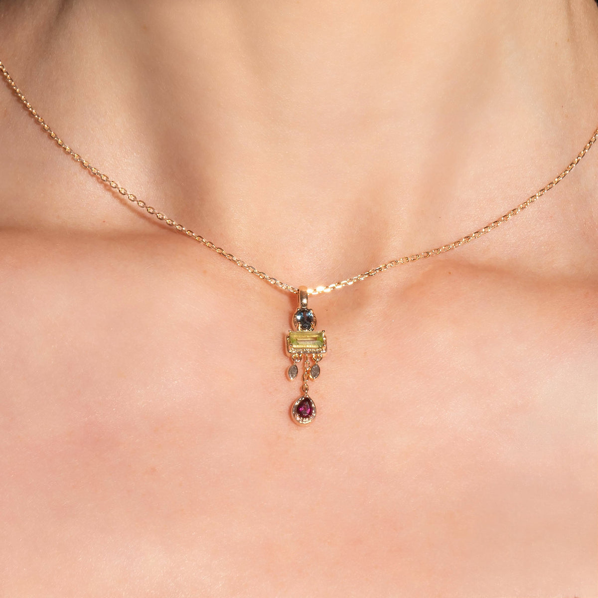 Collier Sienna en plaqué or – Ana & Cha – vue 2
